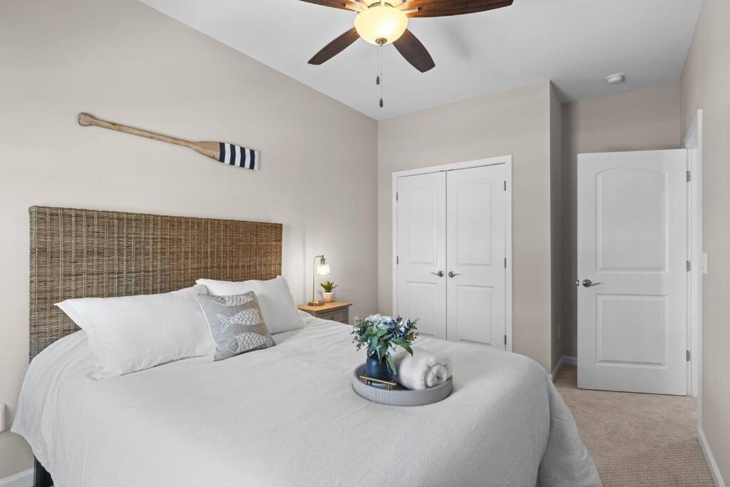 Вілла Beau Coast Getaway Beaufort Екстер'єр фото