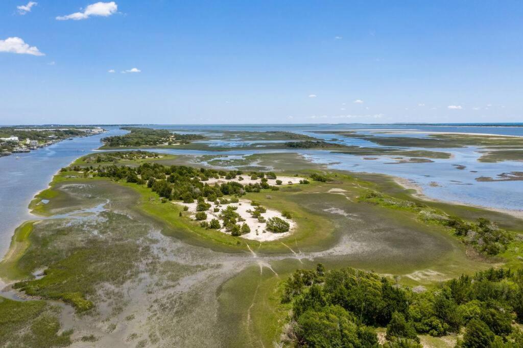 Вілла Beau Coast Getaway Beaufort Екстер'єр фото