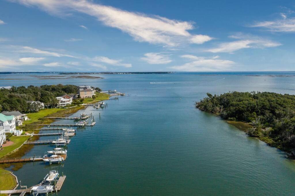 Вілла Beau Coast Getaway Beaufort Екстер'єр фото
