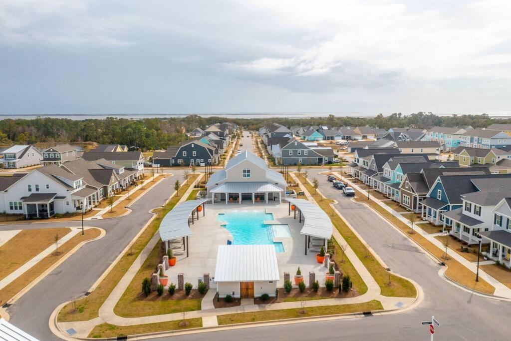 Вілла Beau Coast Getaway Beaufort Екстер'єр фото